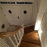 With 4 Bedrooms בית נופש Böhl